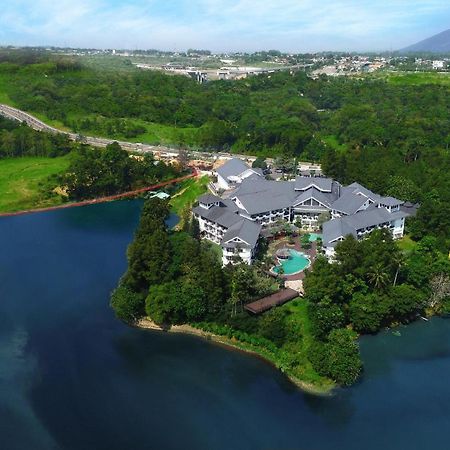 Lido Lake Resort By Mnc Hotel Богор Экстерьер фото